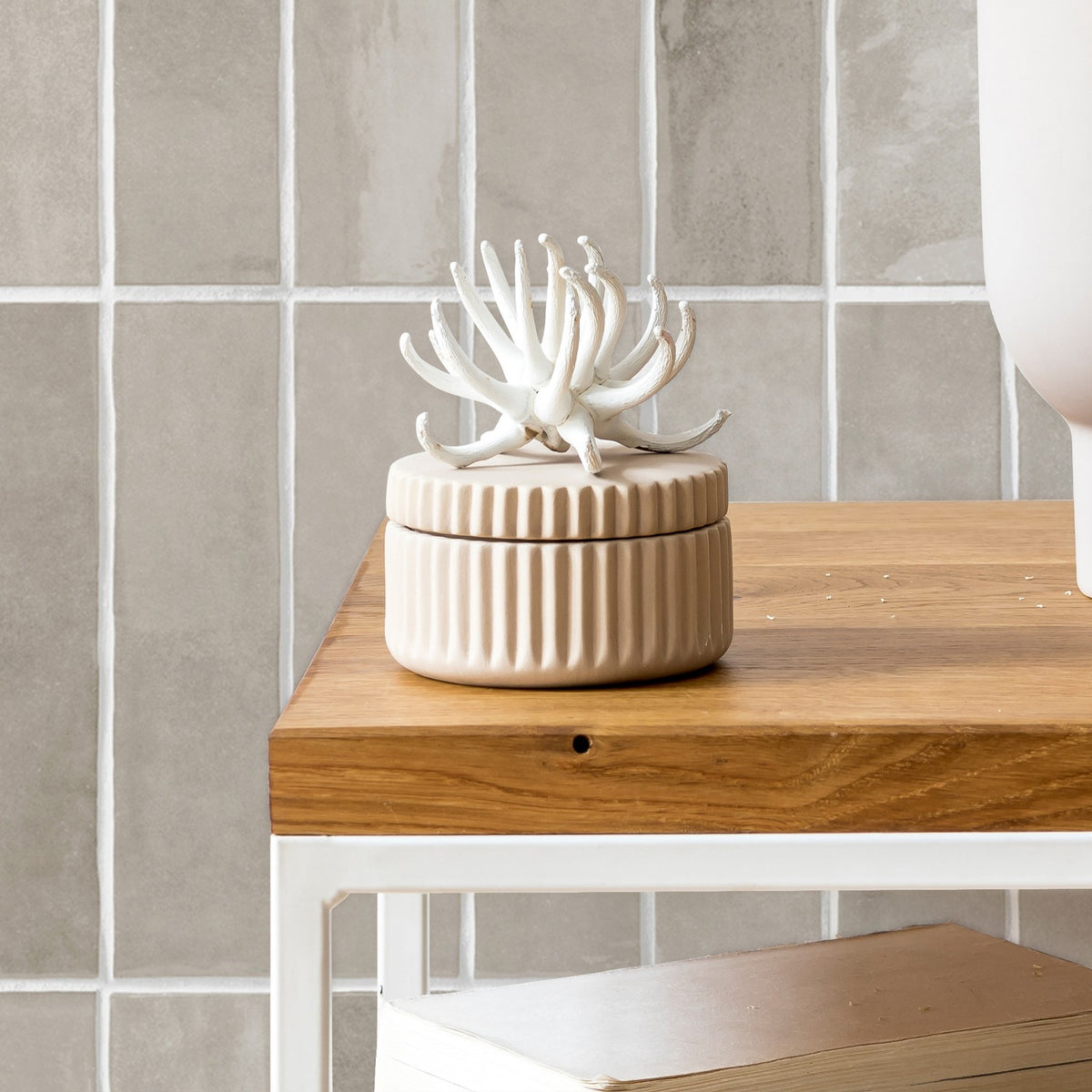 #couleur_Tile Greige
